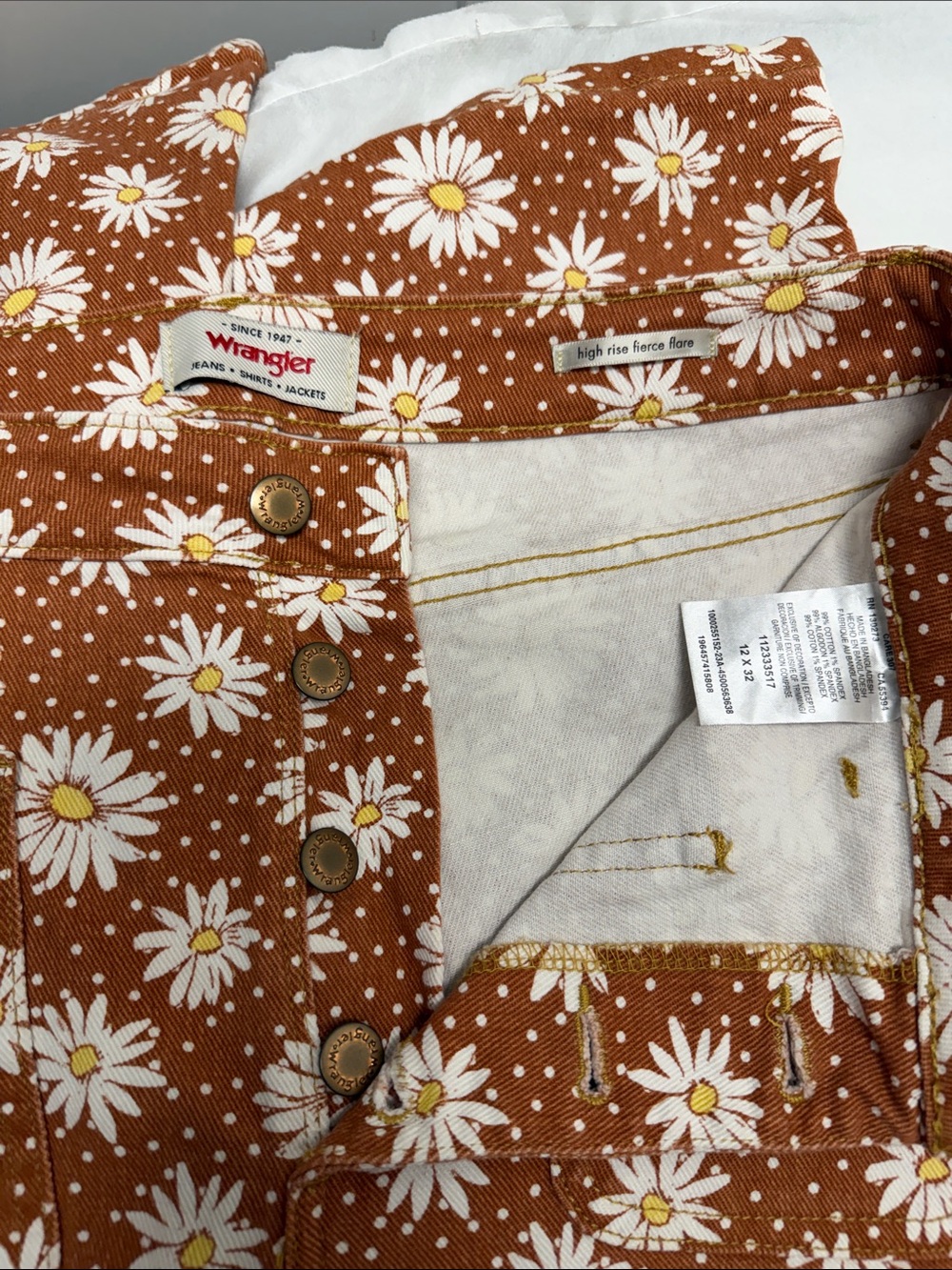 Wrangler Rust Daisy Print Wide-Leg Jeans - Picture 16 of 16